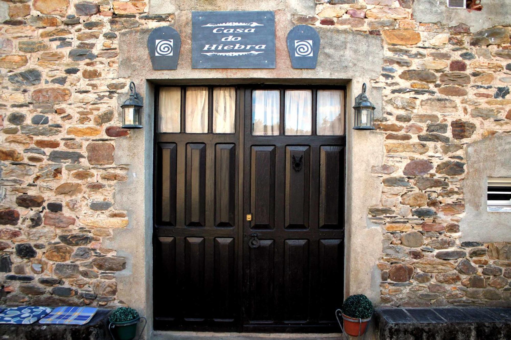 Casa Do Hiebra Alojamiento Rural Ribeira Sacra Castroncelos Exterior photo